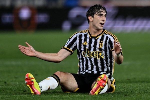 Reporter: Mireti is open to joining Naples, but there are still differences in transfer fees