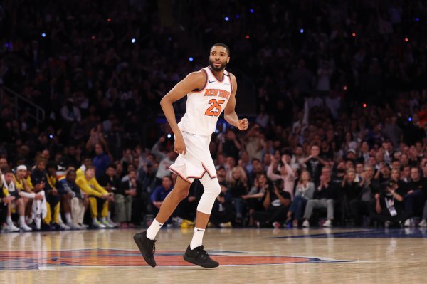 Team reporter: The negotiations between the Knicks and Bucks were all conducted after Bridge’s contract extension. The latter’s deal was unlocked in February.